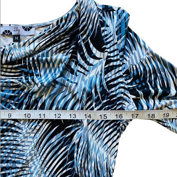 lily Blue Palm Print 3/4 Length Dress - Picture 9 of 16